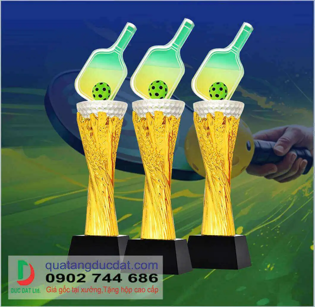 Cúp Pickleball 21 cao cấp – thiết kế đột phá, đế pha lê – Đức Đạt