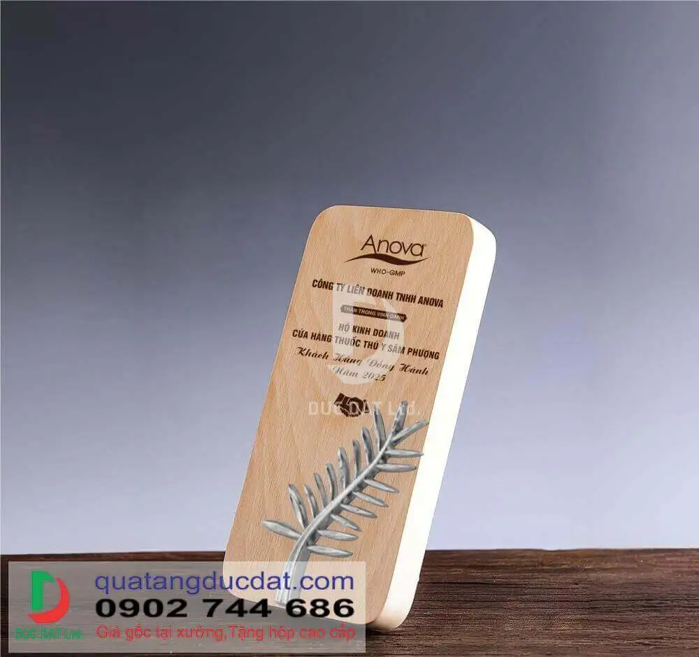 Cúp gỗ kim loại 07 – Biểu tượng chiến thắng & thành công