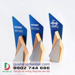 Cúp Gỗ Kim Loại 04