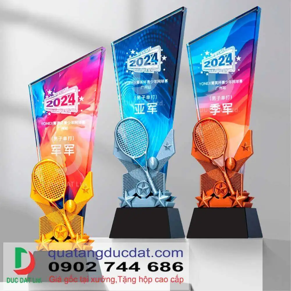 Cúp Tennis 78 – Mẫu cúp thể thao hiện đại, sắc màu nổi bật tại Đức Đạt